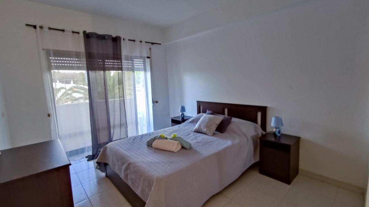 Apartment 2a Palmeiras Com Piscina - Casas & Papeis Porches (Algarve)