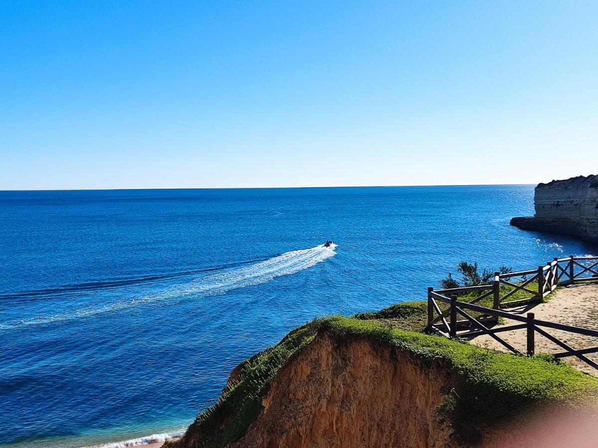 2a Palmeiras Com Piscina - Casas & Papeis * Porches (Algarve)